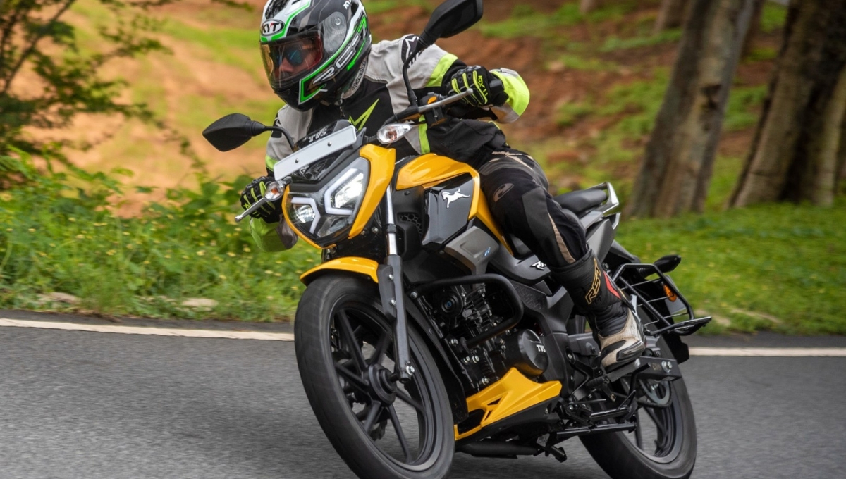 TVS Raider 125 2025: Digital Console, USB Charging, 99 kmph Top Speed at Budget-Friendly Price