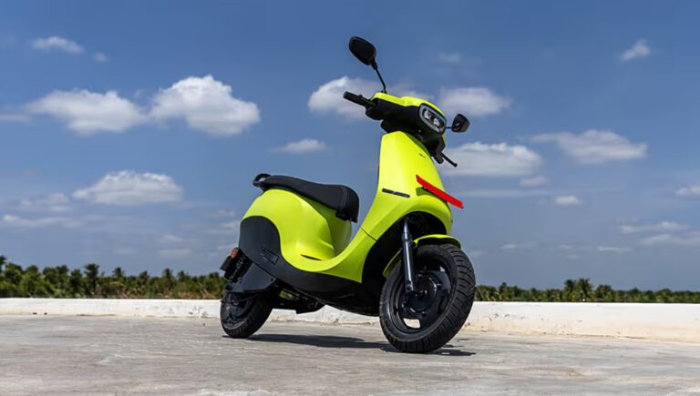 OLA S1 Air Electric Scooter 2025 7 Touchscreen, 90 kmph Speed and Just Rs 90,401