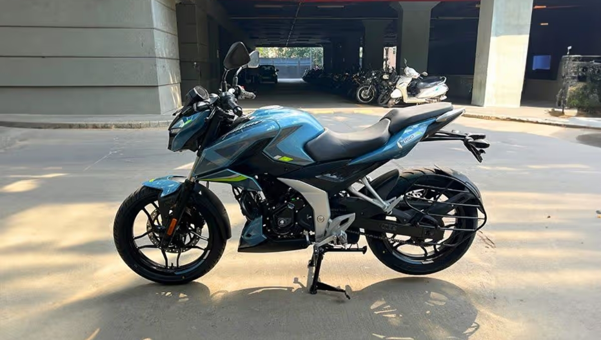 Bajaj Pulsar N160