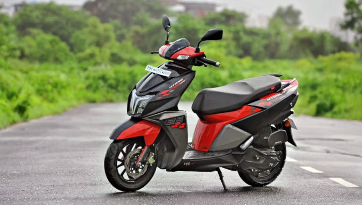 TVS Ntorq 125: Powerful 124.8cc engine, USB charging port and great storage