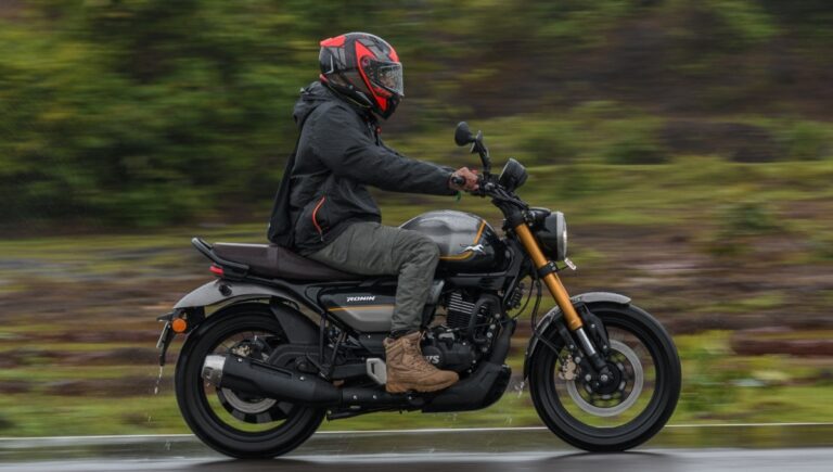 TVS Ronin 225 Review Stylish Cruiser with 225cc Power, Features and Price in India