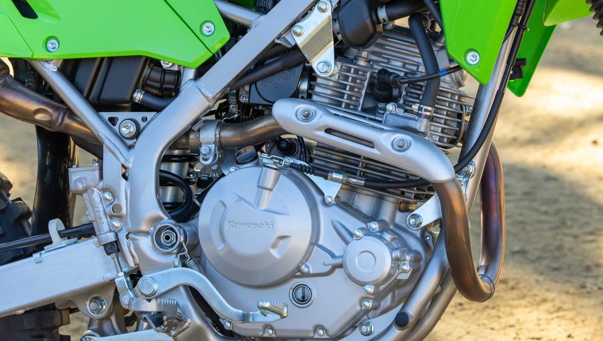 Kawasaki KLX230: 233cc Bike Rs 2,24,481, Powerful 18.37 BHP, Dual-Channe ABS and LED Lights