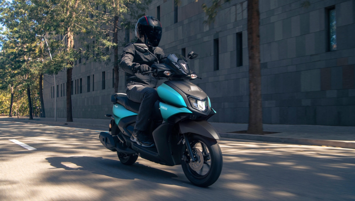 Yamaha Ray ZR 125 Review 2025: Stylish Design, 125cc Power, Top Speed 90 kmph at Rs1.05 Lakh