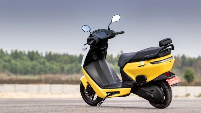 Ride Smart with Ather Rizta: 4.3 kW Power, Keyless Start and Affordable Price