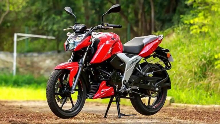 TVS Apache RTR 160: Review 2025 15.82 BHP Power, Stylish LED Lights, Only Rs1.25 Lakh