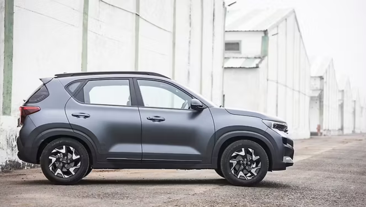 Kia Sonet 20257.30 - 14.09 Lakh Stylish SUV with 19 kmpl Mileage and Advanced Safety Features